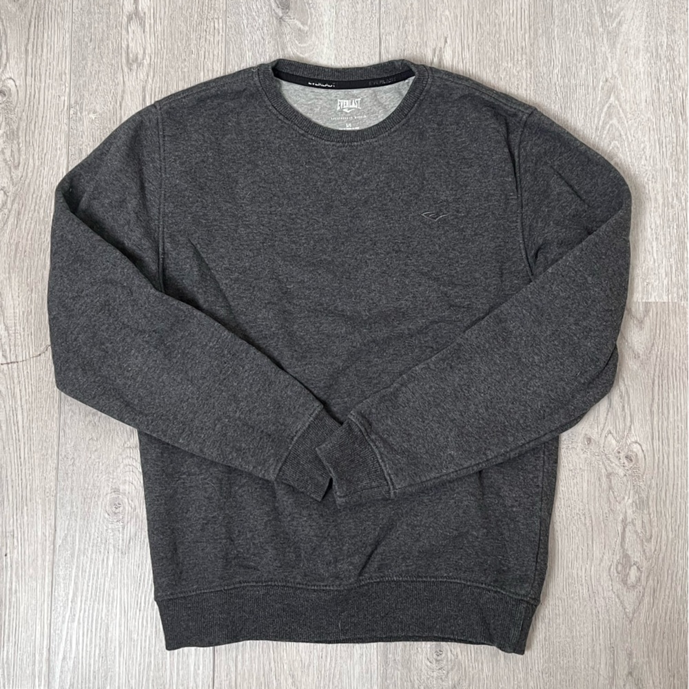 Men's Everlast Gray Sweater
